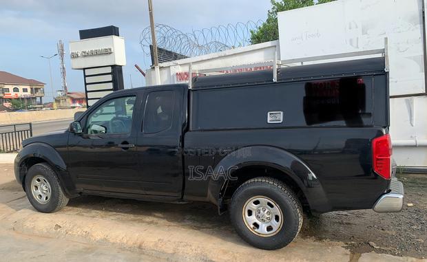 Nissan Frontier 2015 Black