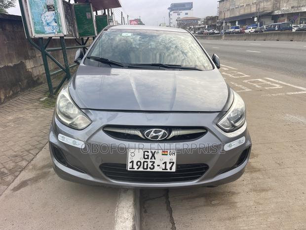 Hyundai Accent GLS 2013 Gray