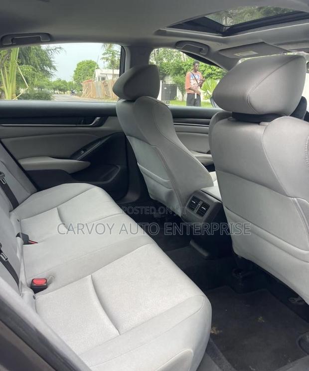 Honda Accord EX (1.5L 4cyl Turbo CVT) 2019 Gray