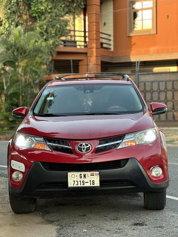 Toyota RAV4 XLE 4dr SUV (2.5L 4cyl 6A) 2015 Red