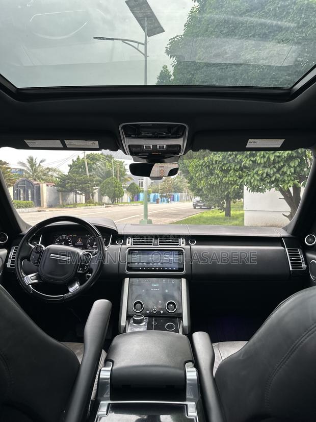 Land Rover Range Rover Vogue 2019 Black