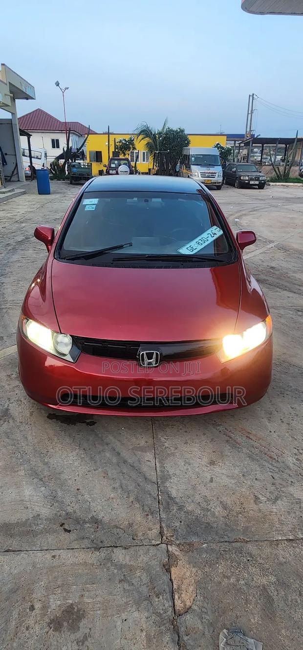 Honda Civic 1.8 5 Door Automatic 2010 Red