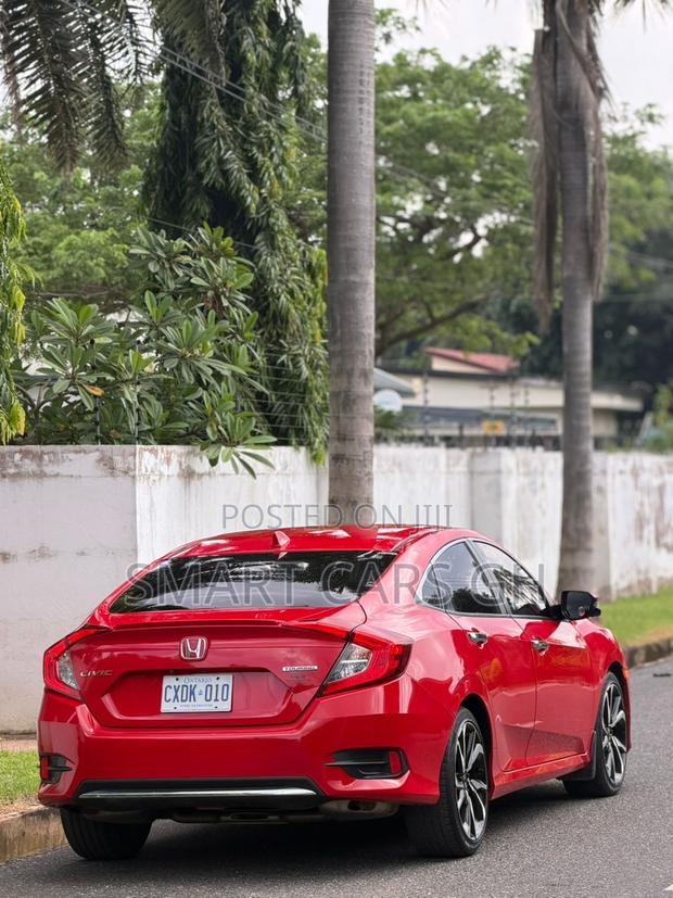 Honda Civic 2020 Red