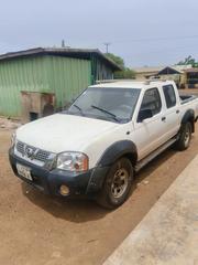 Nissan Hardbody 2000i 2006 White for sale