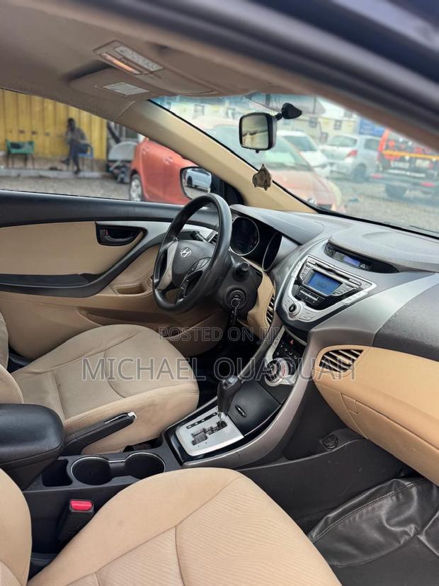 Hyundai Elantra 2012 Black