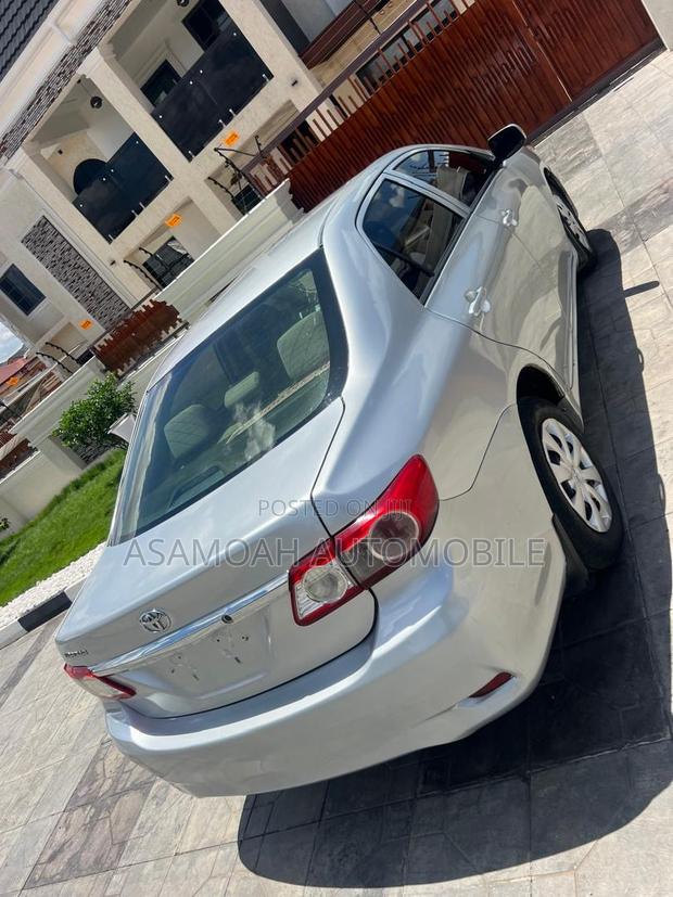 Toyota Corolla 2013 Silver