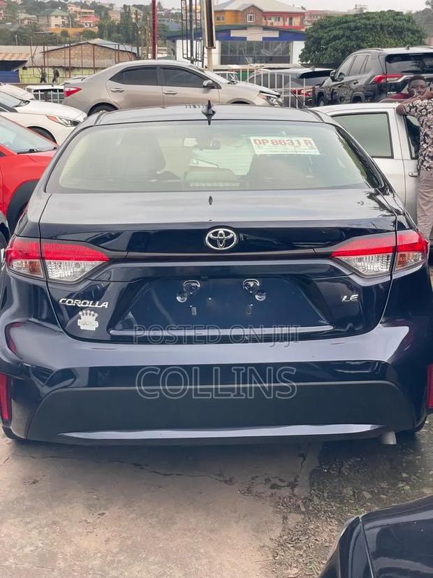 Toyota Corolla 2022 Blue