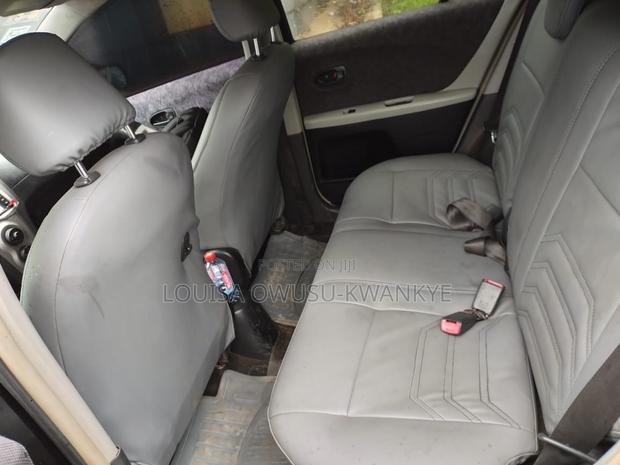 Toyota Vitz 2010 Black