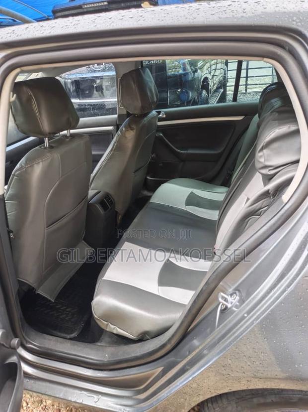 Volkswagen Golf 2012 Gray