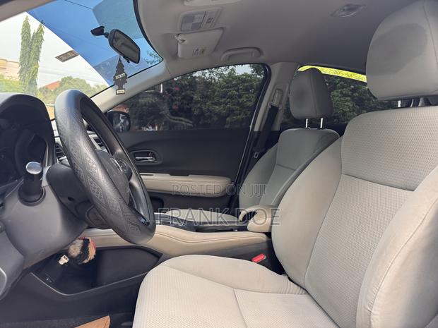 Honda HR-V LX 2022 White