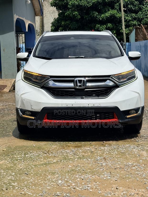 Honda CR-V Touring AWD 2019 White