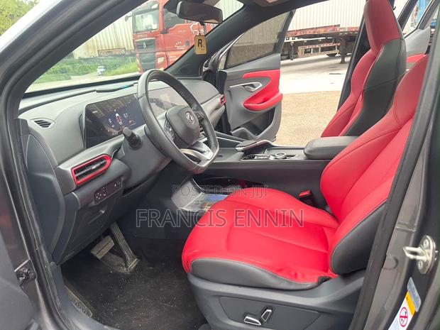 Changan UNI-T 1.5 FWD 2022 Black