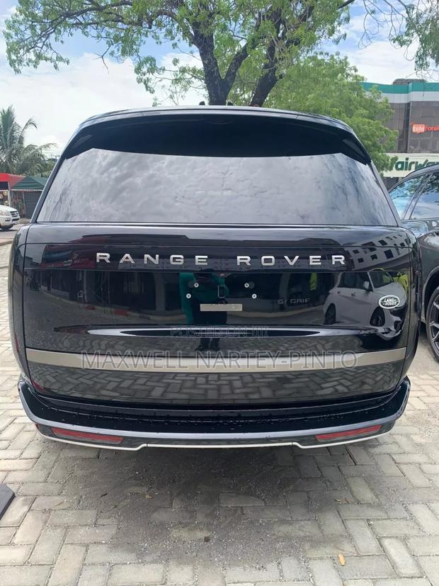 Land Rover Range Rover 2024 Black