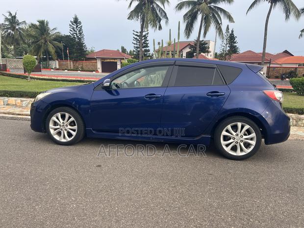 Mazda Axela 2011 Blue