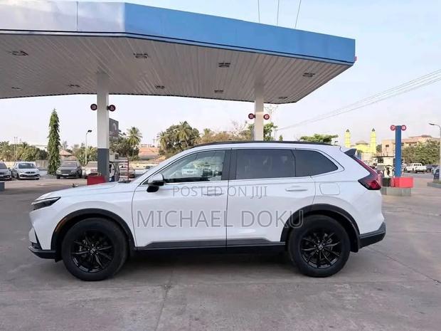 Honda CR-V 2023 White