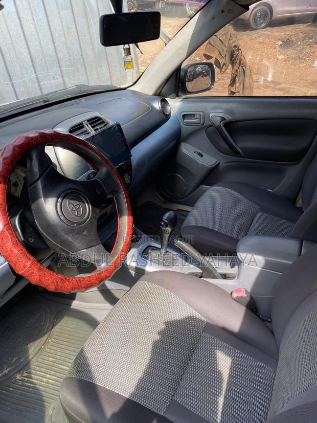 Toyota RAV4 2005 Silver