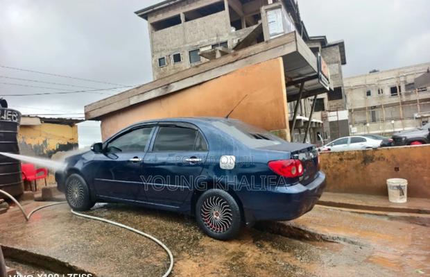 Toyota Corolla 2007 Blue