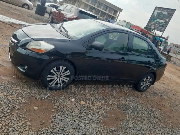 Toyota Yaris 2009 Black