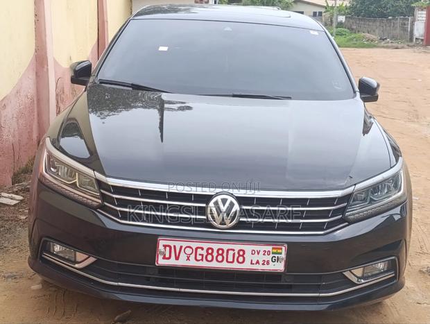 Volkswagen Passat 2.0T S 2018 Black