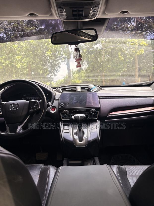 Honda CR-V Touring AWD 2019 White
