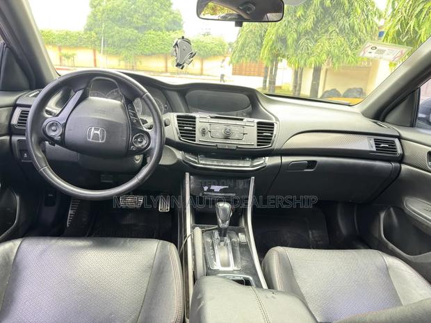 Honda Accord 2017 Burgundy