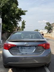 Toyota Corolla SE (1.8L 4cyl 2A) 2019 Blue for sale