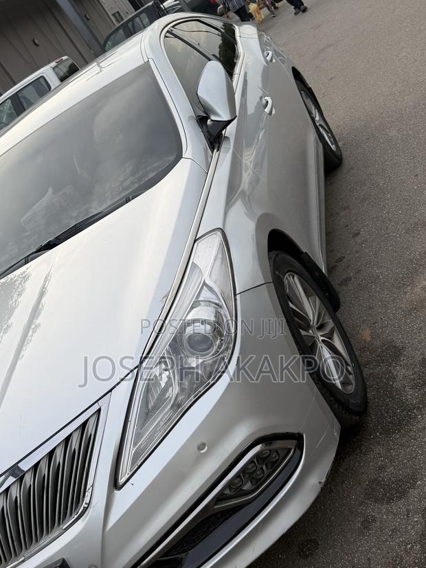 Hyundai Grandeur 2016 Silver