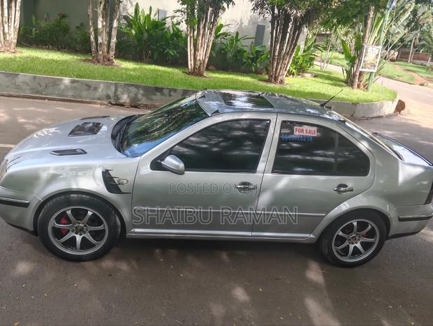 Volkswagen Jetta 2003 Silver