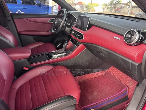 MG ZS 2019 Red