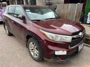 Toyota Highlander LE 4dr SUV AWD (3.5L 6cyl 6A) 2015 Beige for sale