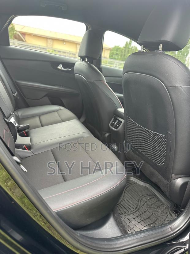 Kia Forte GT 2024 Black