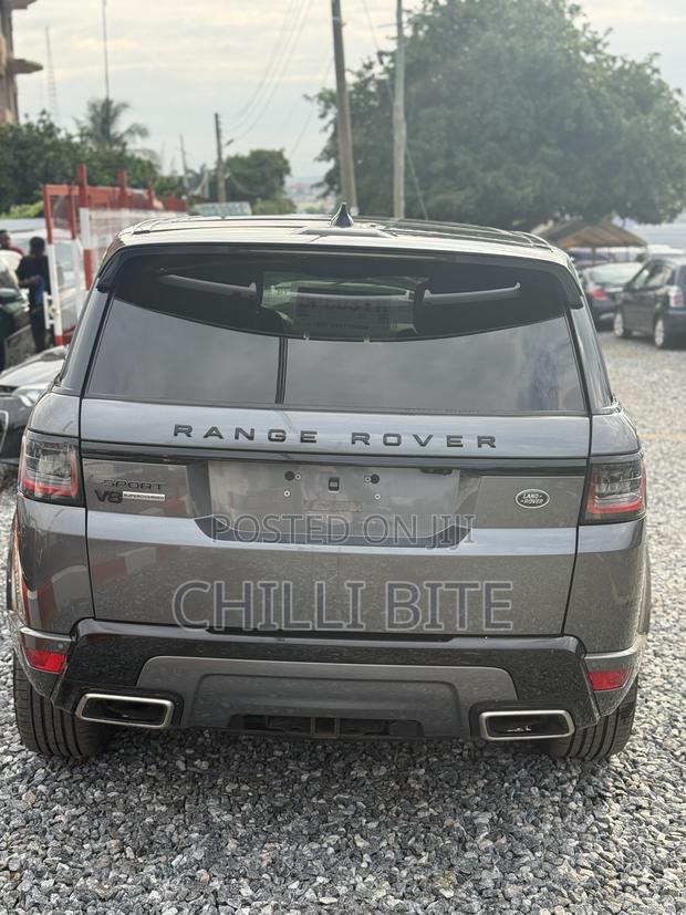 Land Rover Range Rover Sport SVR 4x4 2020 Gray