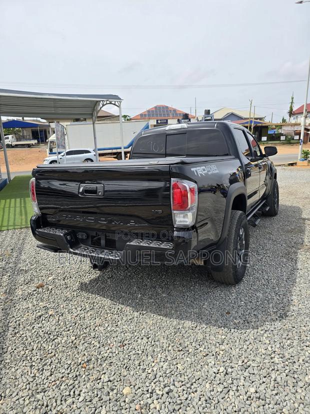 Toyota Tacoma 2023 Black