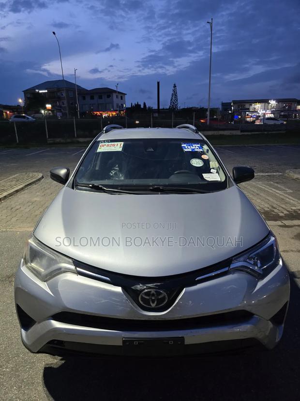 Toyota RAV4 2018 Silver