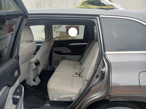 Toyota Highlander XLE 2019
