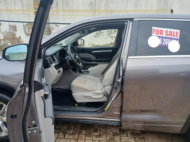 Toyota Highlander XLE 2019