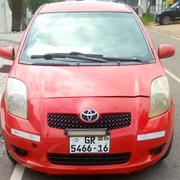 Toyota Yaris 1.5 Automatic 2009 Red for sale