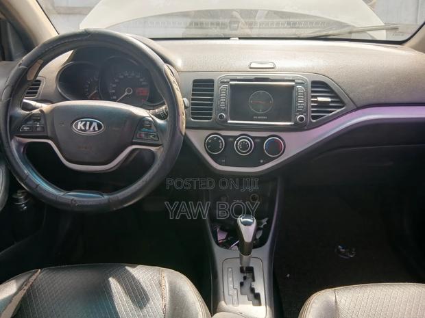 Kia Morning 2012 White