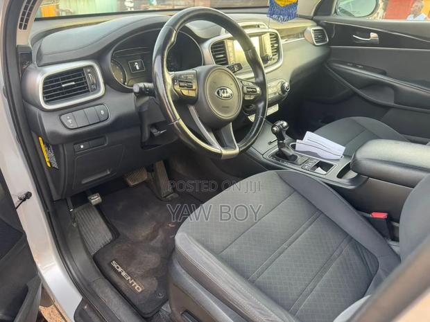 Kia Sorento 2017 Gray