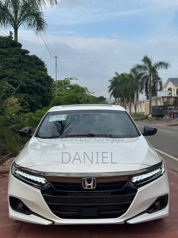 Honda Accord Sport 2.0T 2022 White