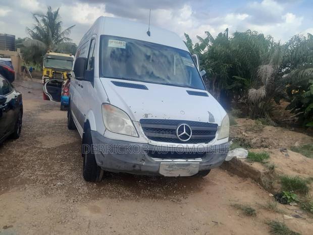 Mercedes-Benz Sprinter 2500 144 Cargo 2011 White