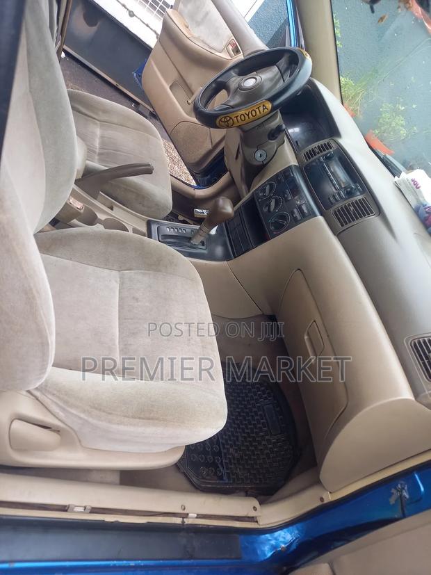 Toyota Corolla LE 2007 Blue