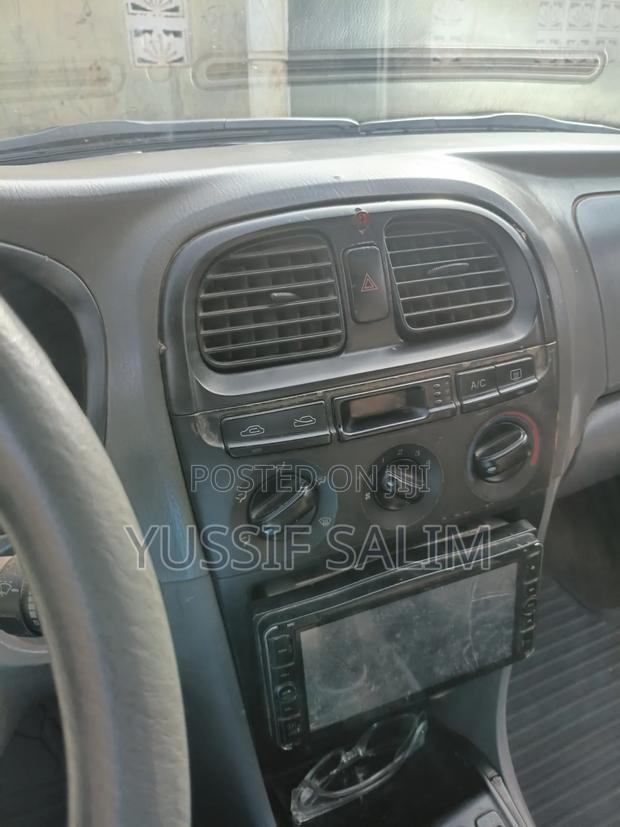 Hyundai Sonata Base 2001 Blue
