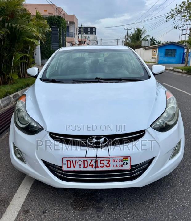 Hyundai Elantra 2014 White