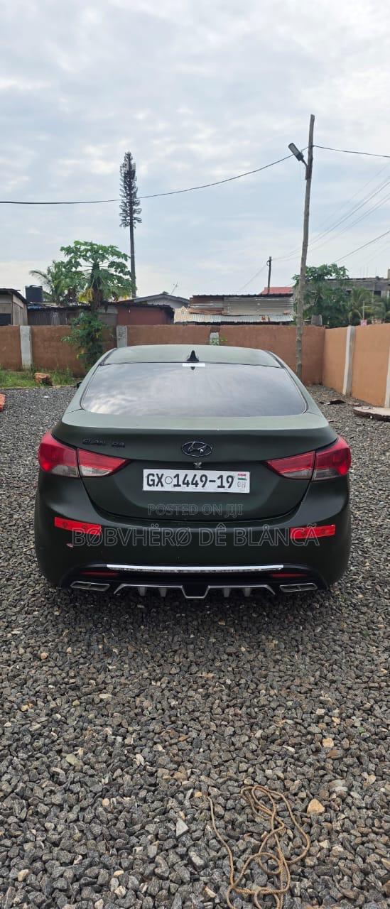 Hyundai Elantra 2012 Green
