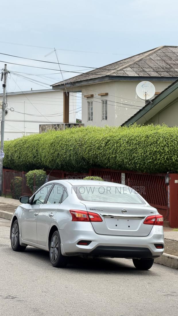 Nissan Sentra SV 2016 Silver