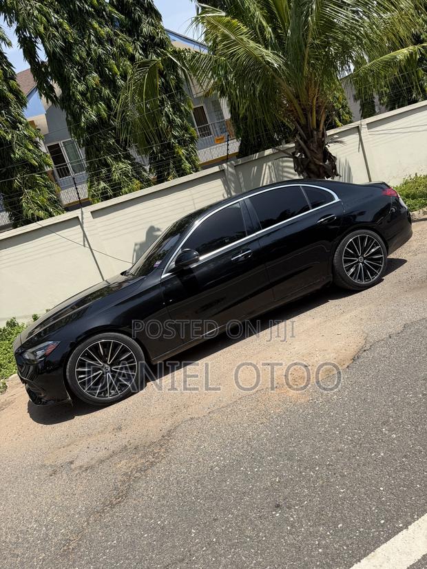 Mercedes-Benz C300 2022