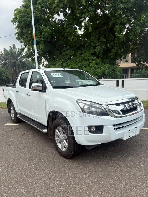 Isuzu D-MAX 2017 White
