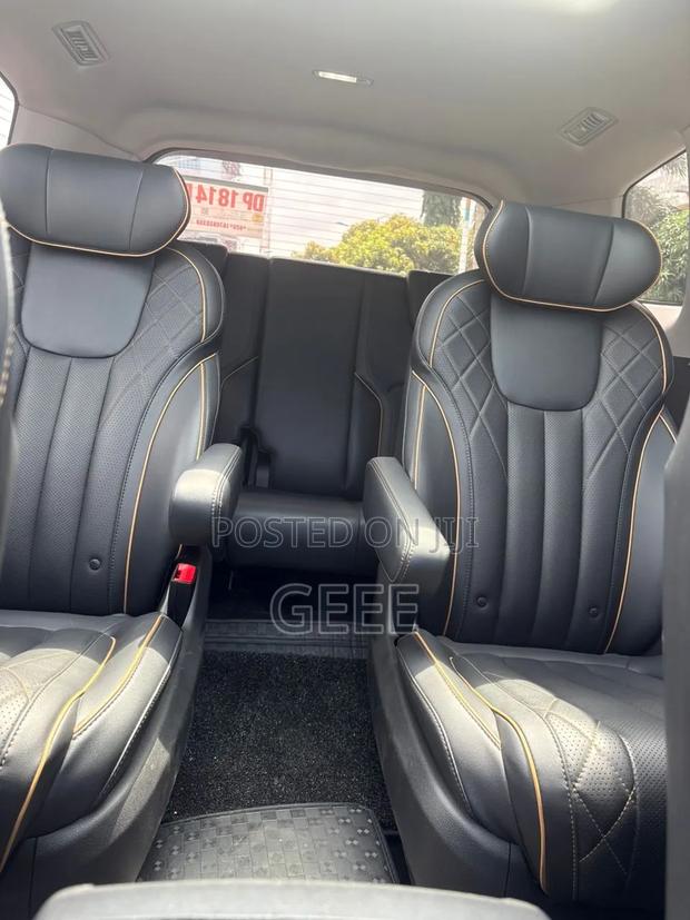 Ford Explorer 2021 Burgundy