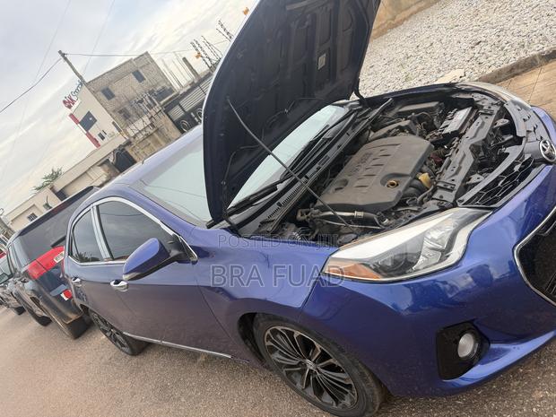 Toyota Corolla S 4dr Sedan (1.8L 4cyl CVT) 2014 Blue